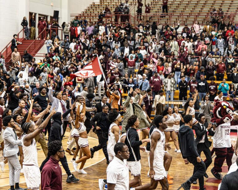 Maroon Tigers Sweep Panthers in Big Cat Hardwood Classic