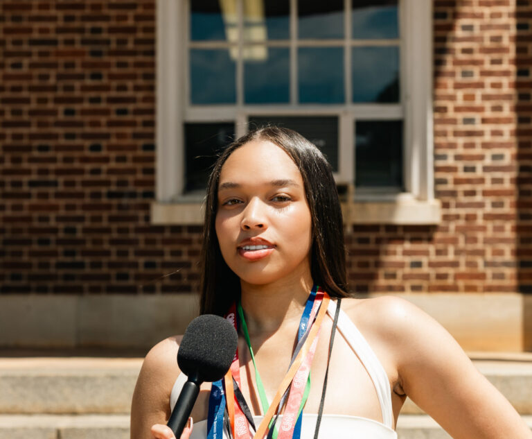 The power of pink: Laila Leigh’s journey to Streamer University